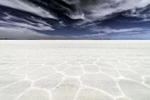 Images Dated 16th April 2014: Uyuni Salt Flats / Salar de Uyuni (or Salar de Tunupa)