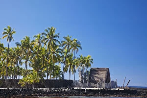 Images Dated 13th August 2010: Village at National Historic Park Pu'uhonua