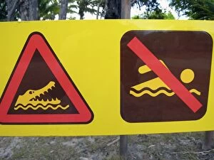 Warning sign - These signs are to be seen on all