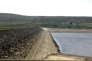 Images Dated 29th July 2006: Water storage (Selset, Weardale, Co. Durham) reservoir during dry summer of 2006 UK
