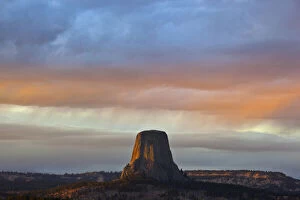 Images Dated 16th May 2012: WY, Devils Tower National Monument, Storm