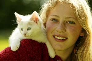 Young GIRL - with kitten