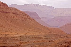 Images Dated 27th February 2009: The Ziz gorges, Gorges du Ziz, between the Sahara Desert and the High Atlas, Morocco
